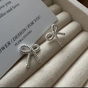 925 Sterling Silver Twisted Bow Stud Earrings For Women